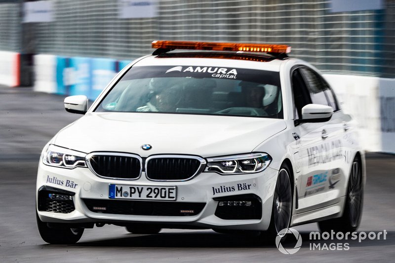Coche médico BMW i3