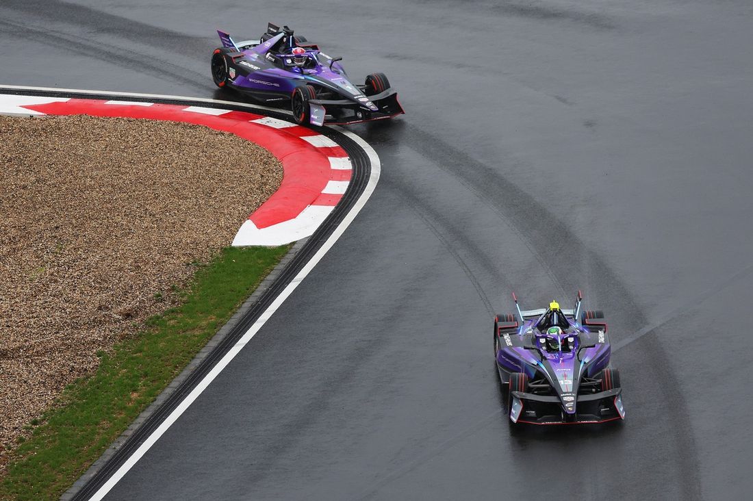 Antonio Felix da Costa, TAG Heuer Porsche Formula E Team, Pascal Wehrlein, TAG Heuer Porsche Formula E Team