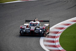 #8 Audi Sport Team Joest Audi R18: Лукас ді Грассі, Лоік Дюваль, Олівер Джарвіс