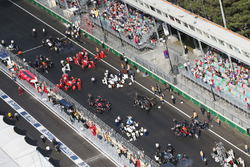 The grid before the start of the race