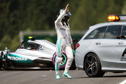 Ніко Росберг, Mercedes AMG F1 W07 Hybrid після аварії