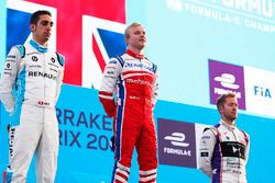 Podio: Ganador de la carrera Felix Rosenqvist, Mahindra Racing, segundo lugar Sébastien Buemi, Renau