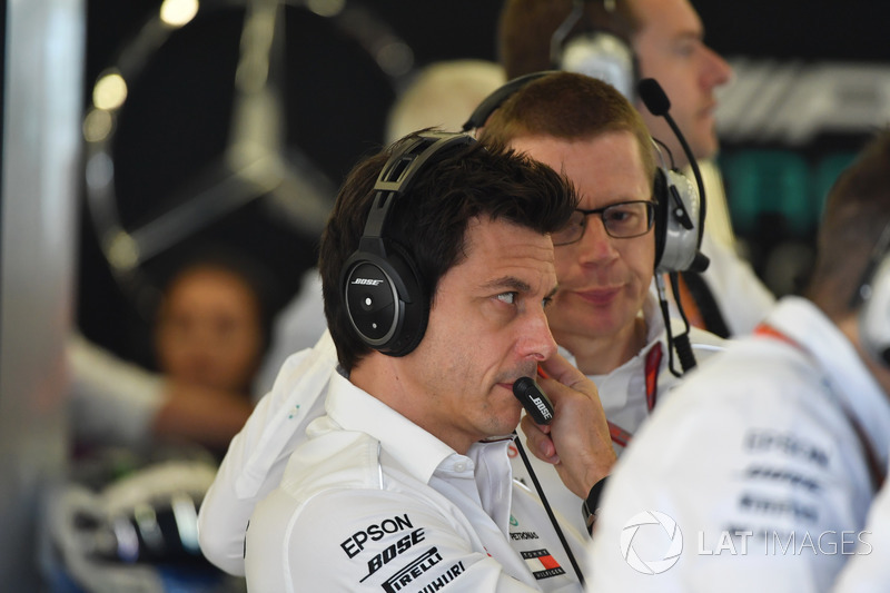 Toto Wolff, Mercedes AMG F1 y Andy Cowell, director ejecutivo de Mercedes AMG High Performance Powertrains