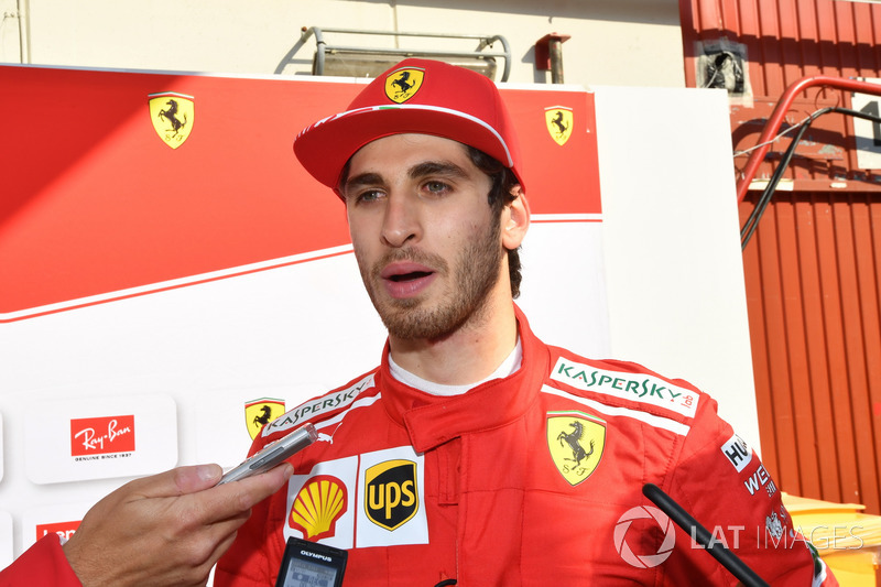 Antonio Giovinazzi, Ferrari