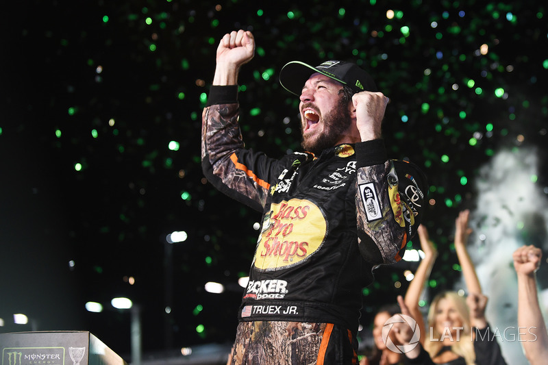 NASCAR Cup: Мартин Труэкс