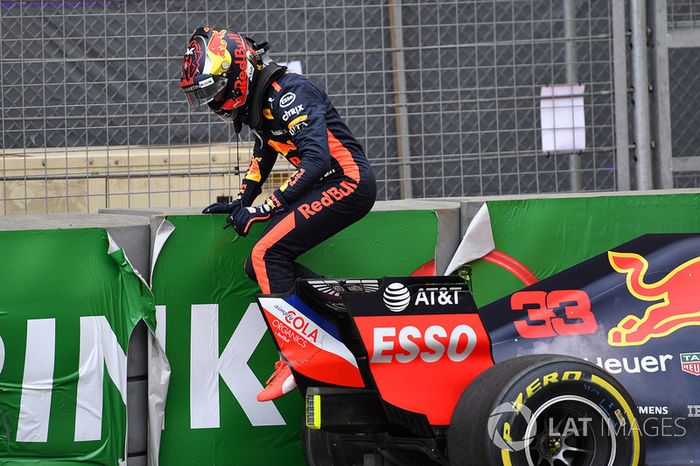 Accidente de Max Verstappen, Red Bull Racing RB14
