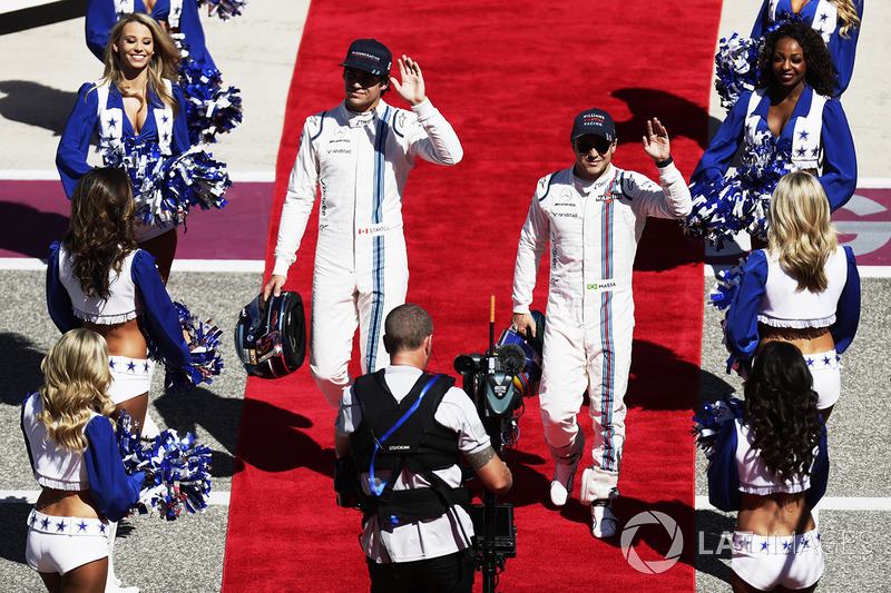 Lance Stroll, Williams, Felipe Massa, Williams, en el desfile de pilotos