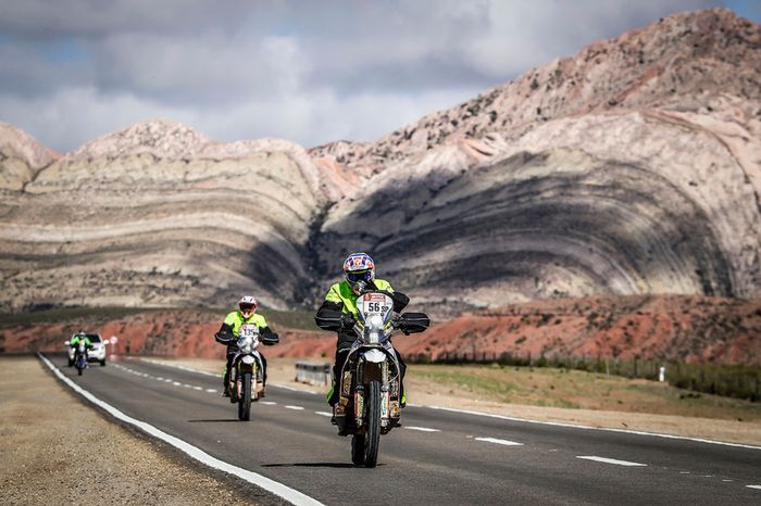 #38 Fausto Mota, XRaids Husqvarna