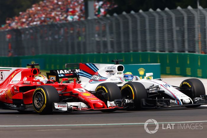 Sebastian Vettel, Ferrari SF70H, Felipe Massa, Williams FW40, battle for position