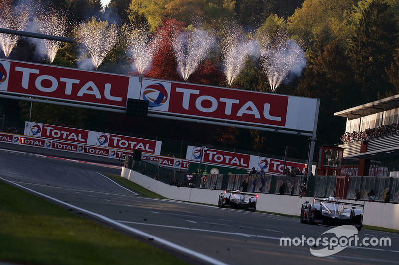 Racewinnaars #8 Toyota Gazoo Racing Toyota TS050: Sébastien Buemi, Kazuki Nakajima, Fernando Alonso, tweede plaats #7 Toyota Gazoo Racing Toyota TS050: Mike Conway, Jose Maria Lopez, Kamui Kobayashi