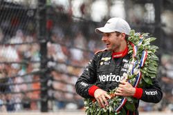 Ganador de la carrera Will Power, Team Penske Chevrolet