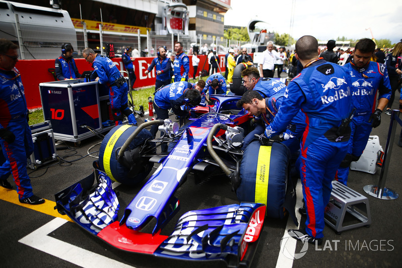 A rajt előtti pillanatok Barcelonából - F1 2018