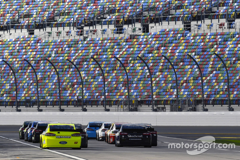 Ryan Blaney, Team Penske, Menards/Peak Ford Fusion