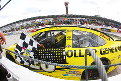 Ganador de la carrera Matt Kenseth, Joe Gibbs Racing Toyota