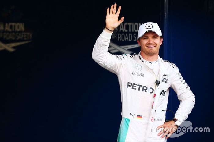Com a pole, Nico Rosberg empata disputa interna com Lewis Hamilton: 4 a 4