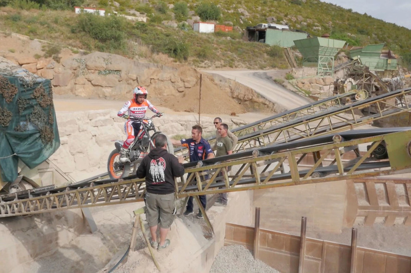 Piloto Repsol de trial