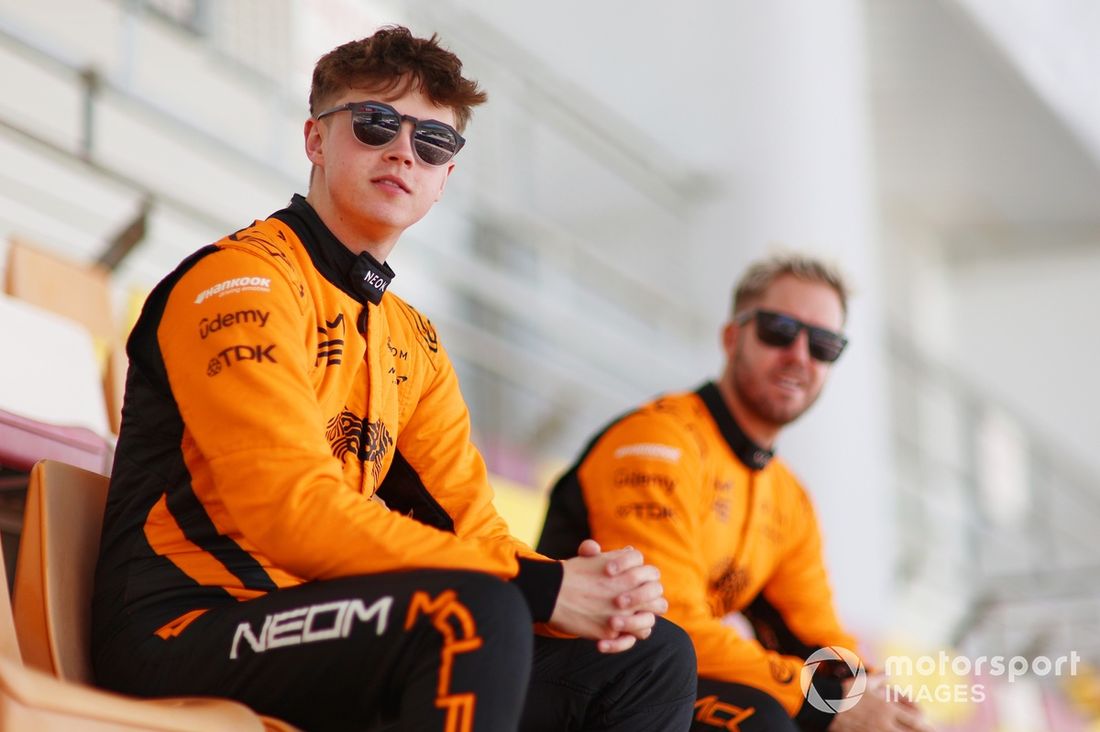 Taylor Barnard, NEOM McLaren Formula E Team, Sam Bird, NEOM McLaren Formula E Team