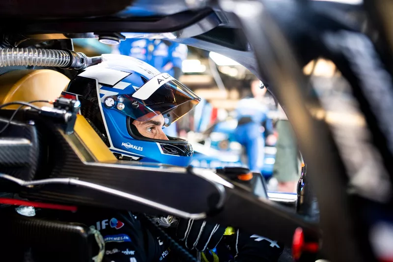 #35 Alpine Endurance Team Alpine A424: Paul-Loup Chatin