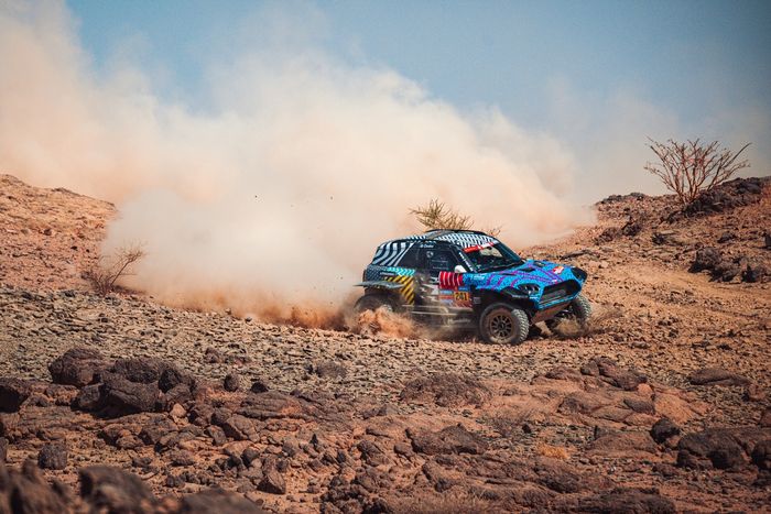 #241 X-Raid Mini JCW Team Mini: Vladas Jurkevicius, Aisvydas Paliukenas