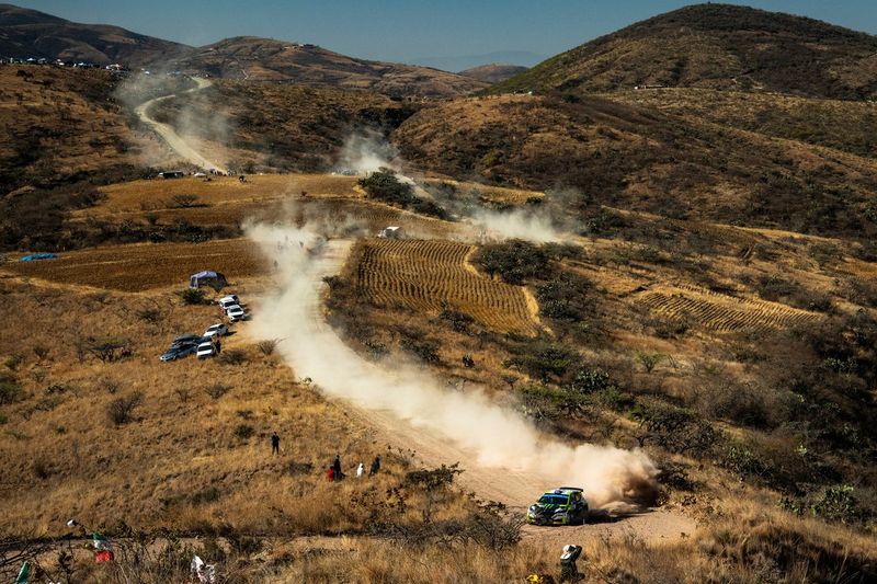 Oliver Solberg, Elliott Edmondson, Skoda Fabia Evo Rally2