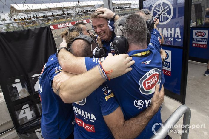 Team Pata Yamaha celebra el mundial, Paul Denning