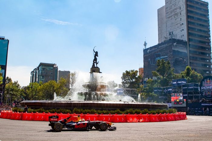 Sergio Pérez. Red Bull ShowRun CDMX