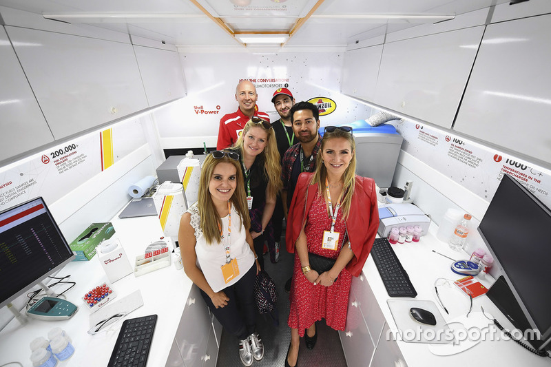 El equipo de Motorsport Network en Shell Track Lab