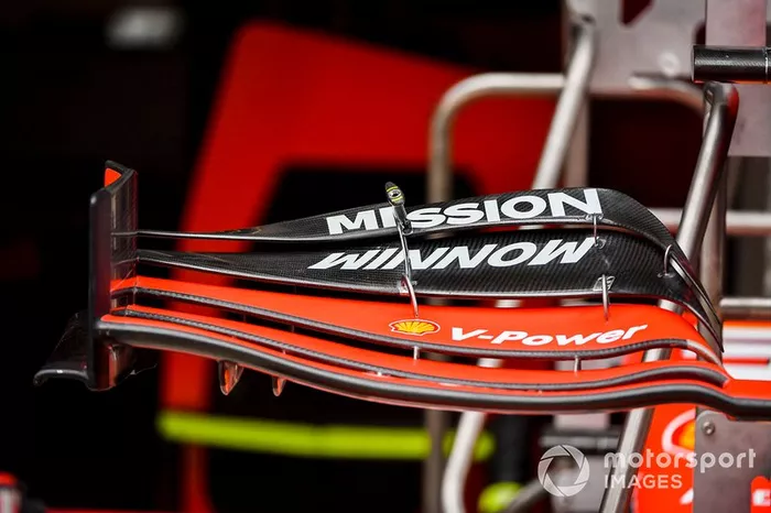 Detalle del alerón delantero del Ferrari SF90