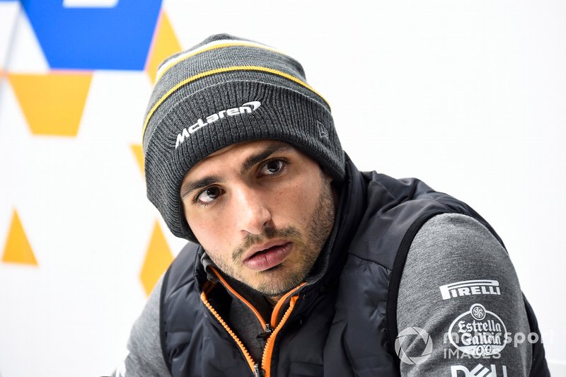 Carlos Sainz Jr., McLaren, tiene una conferenza stampa