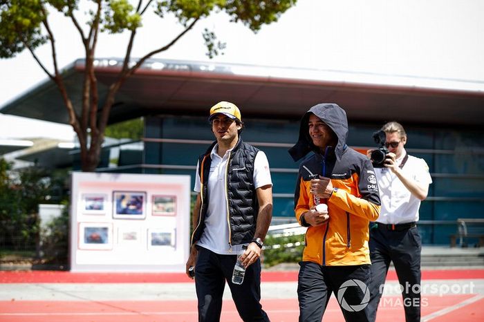 Carlos Sainz Jr., McLaren y Lando Norris, McLaren 