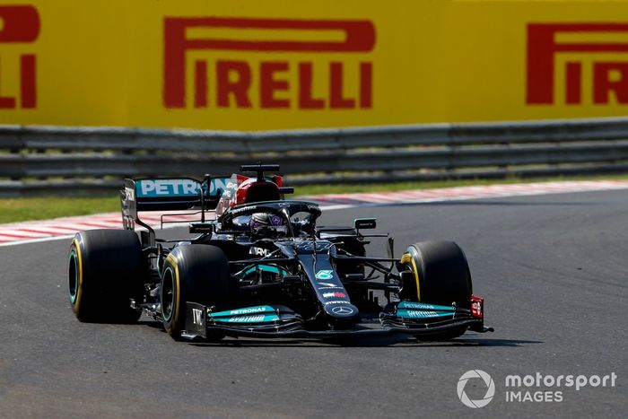 Lewis Hamilton, Mercedes W12