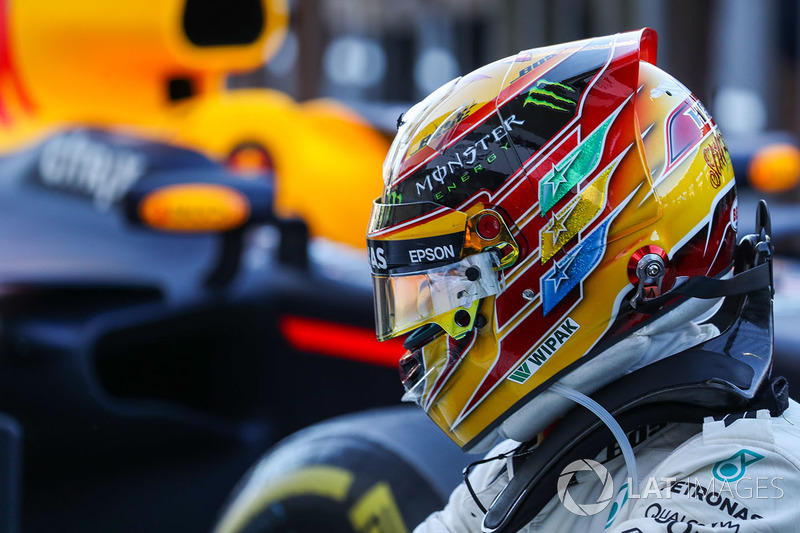 Race winner Lewis Hamilton, Mercedes-Benz F1 W08  celebrates in parc ferme