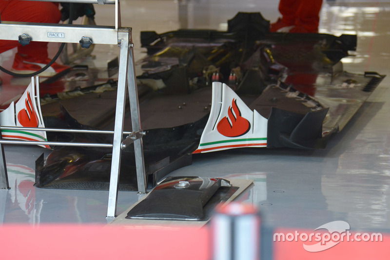 L'assemblage de la Ferrari SF16-H