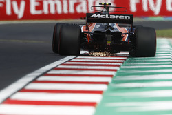 Funkenflug: Stoffel Vandoorne, McLaren MCL32