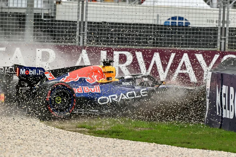 Max Verstappen, accidente de Red Bull Racing 