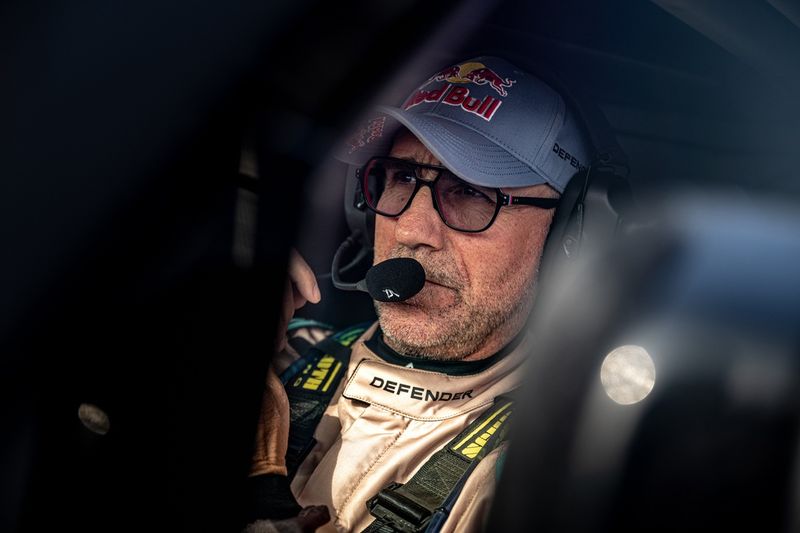 #500 Defender Rally, Defender D7X-R: Stéphane Peterhansel