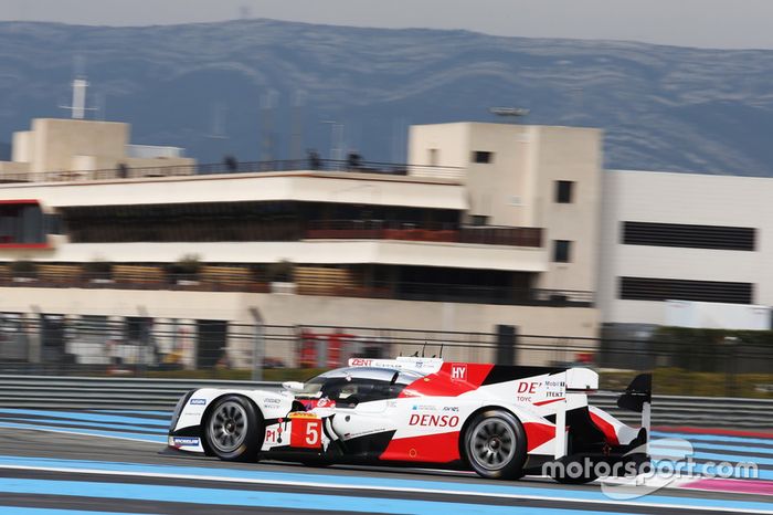 #5 Toyota Racing Toyota TS050 Hybrid: Anthony Davidson, Sébastien Buemi, Kazuki Nakajima