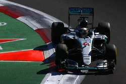Льюіс Хемілтон, Mercedes AMG F1 W07 Hybrid