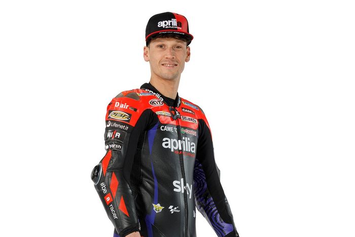 Lorenzo Savadori, Aprilia Racing