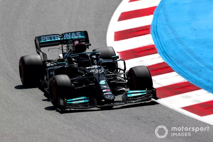 Lewis Hamilton, Mercedes W12