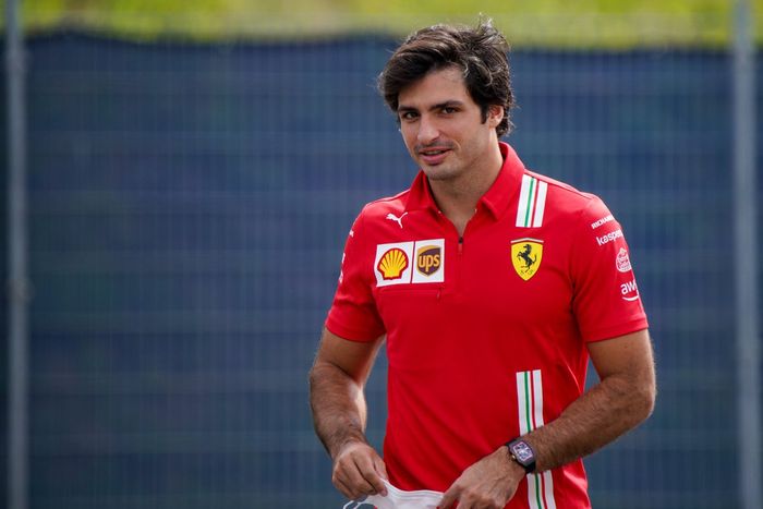 Carlos Sainz Jr., Ferrari