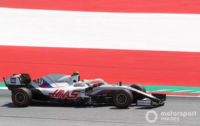 Mick Schumacher, Haas VF-21