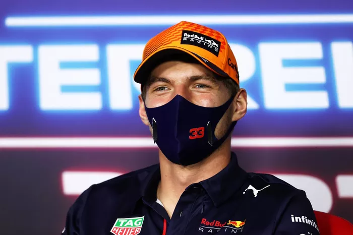 Max Verstappen, Red Bull Racing durante la conferencia de prensa