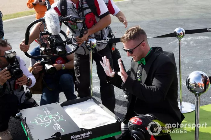 Jonathan Rea, Kawasaki Racing Team festeggia il suo quinto titolo