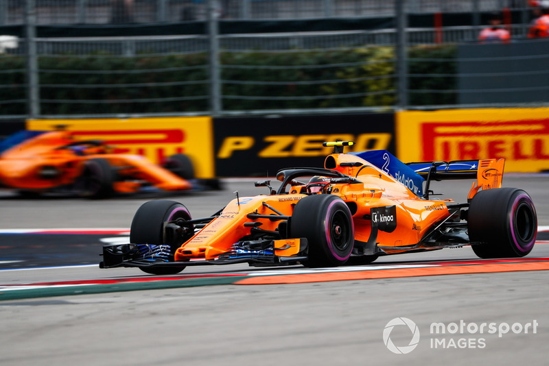 15: Стоффель Вандорн*, McLaren MCL33, 1'35.977