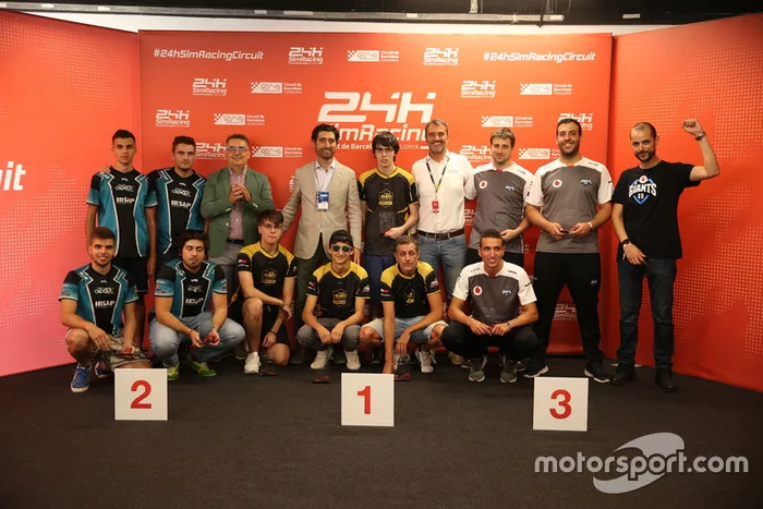 24h Sim Racing podio 2018