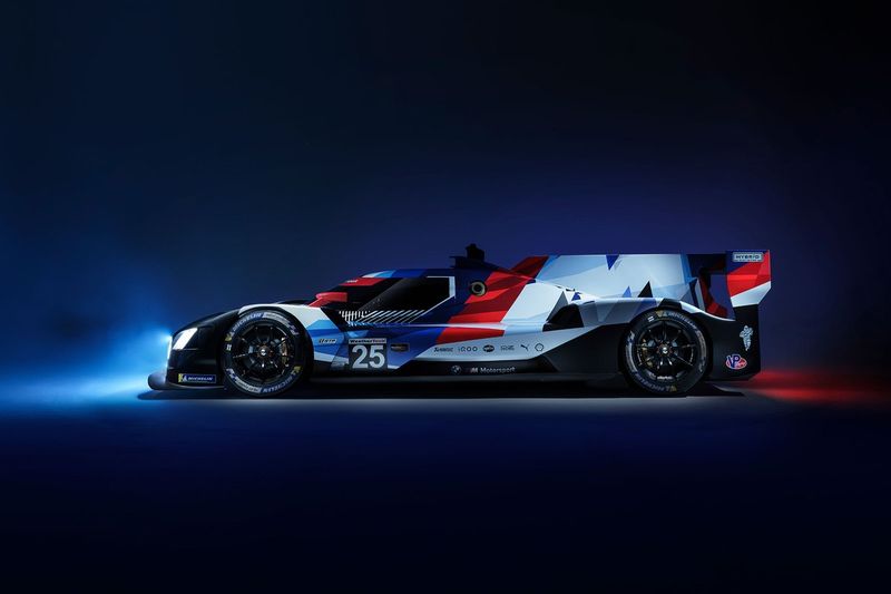 BMW M Hybrid V8 livery