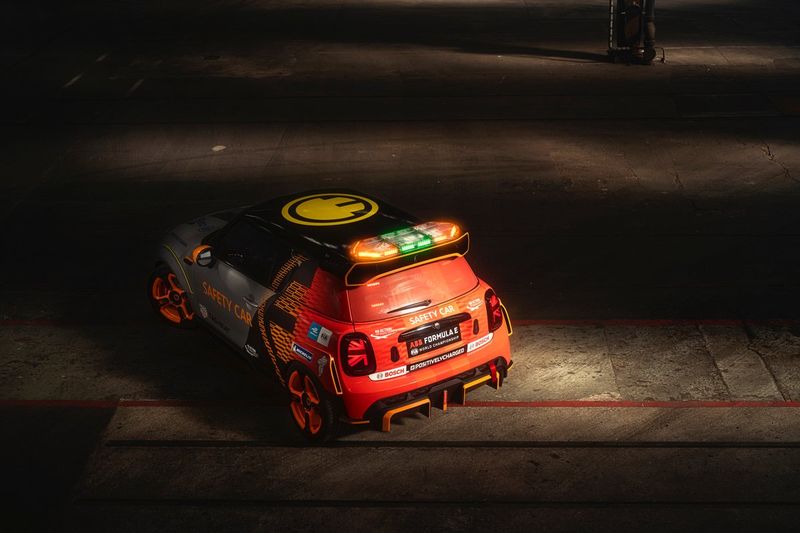 MINI Electric Pacesetter, FIA Formula E Safety Car