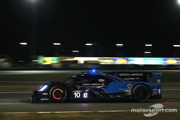 #10 Wayne Taylor Racing Acura ARX-05 Acura DPi: Ricky Taylor, Filipe Albuquerque, Alexander Rossi, Helio Castroneves
