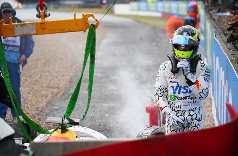 Isack Hadjar, Equipo Racing Bulls